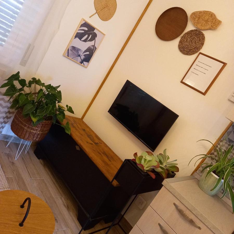 Apartment Casa Fiorita 22 Porto Ceresio